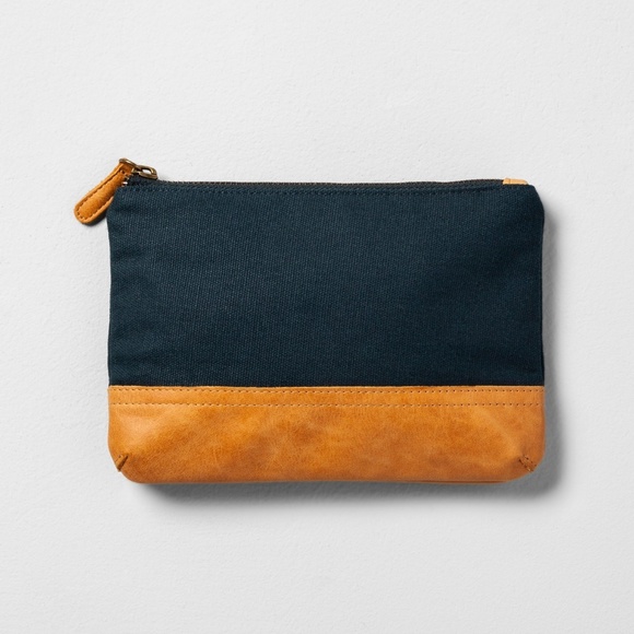 Hearth&Hand Magnolia Canvas & Leather Travel Set - Picture 3 of 6